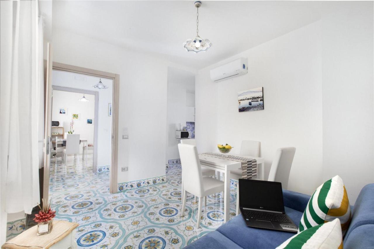 Millie Sorrento Suites 외부 사진