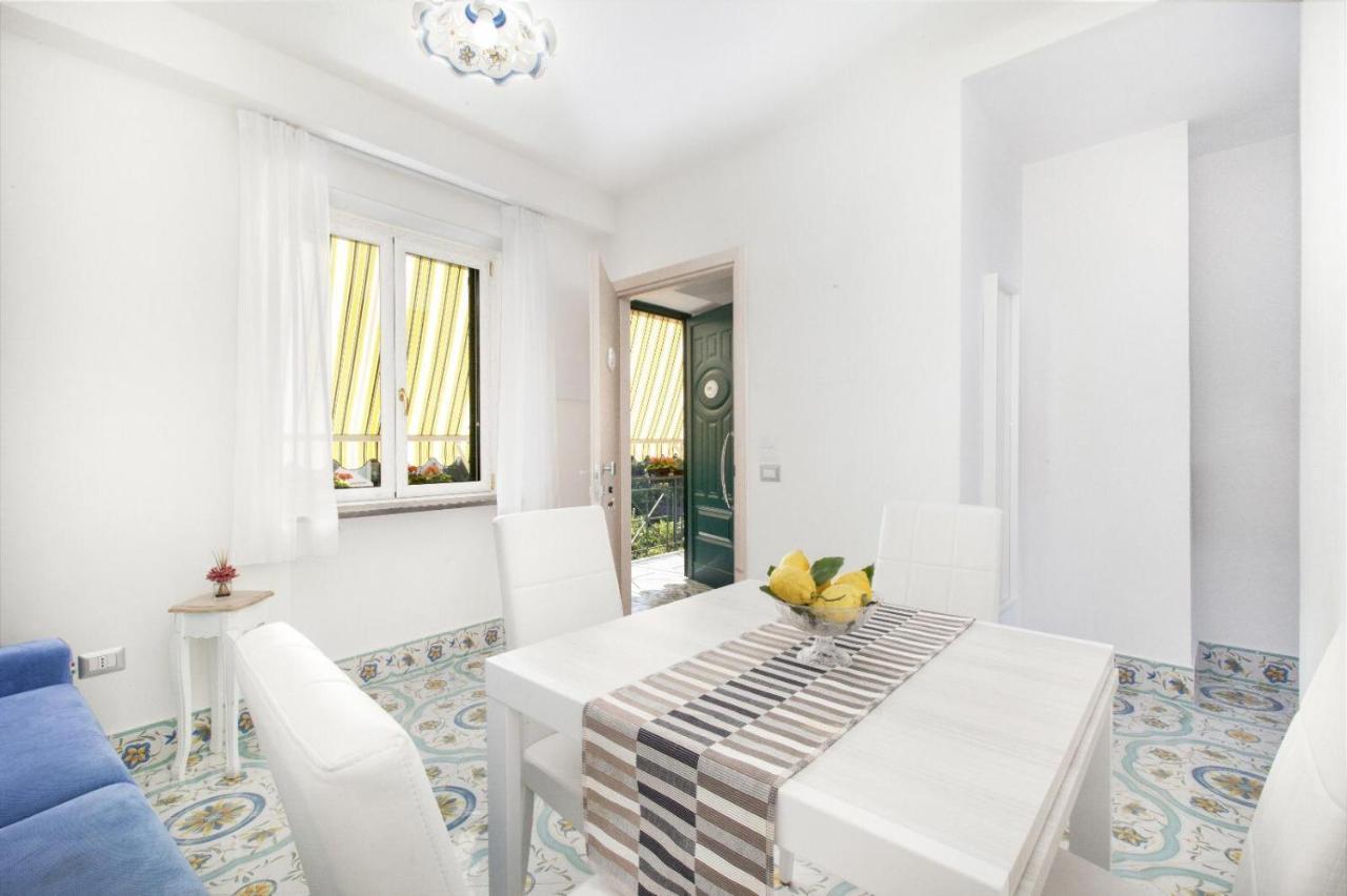 Millie Sorrento Suites 외부 사진